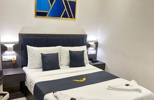 Goregaon East Hotel | Hotel MIG SUITES