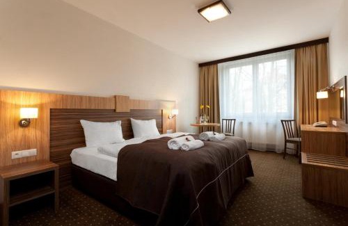 Legnica Hotel | Hotel Milenium