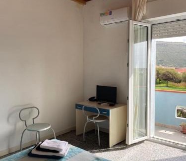 Bosa Marina Hotel | Hotel Miramare