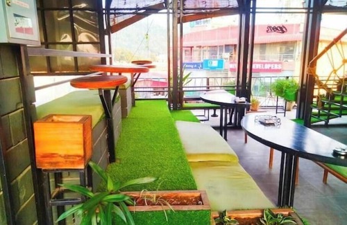 Rishikesh Apartment | Hotel MM Inn - The Clock Tower Cafe