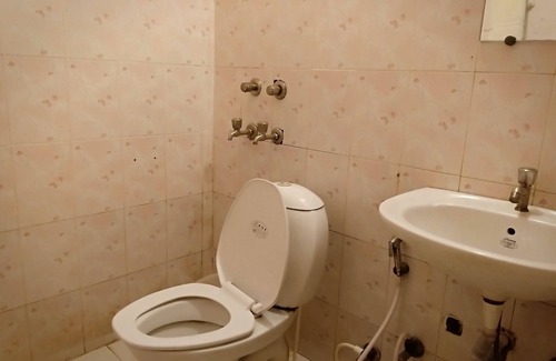 Sector 62 Hotel | Hotel Mohan Noida