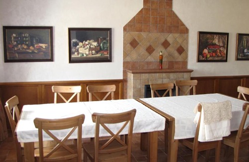 Osinovka Hotel | Hotel Monastyrskaya