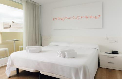 Es Canar Hotel | Hotel Moon Dreams Paraiso - Adults Recommended