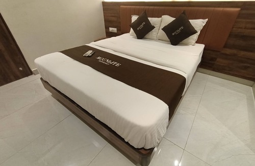 Malad West Hotel | Hotel Moon Lite Residency Marve Malad