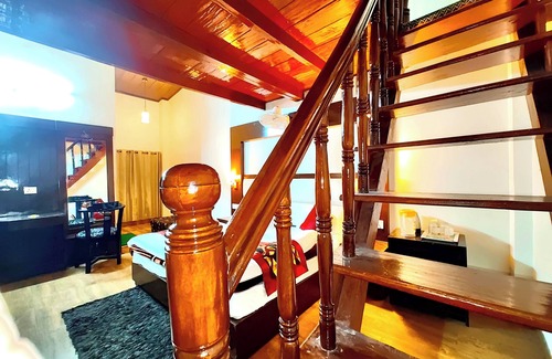 Nainital Hotel | Hotel Moon Nainital Near Mall Road Lake