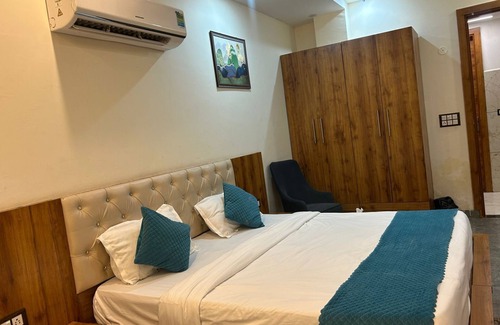 Panipat Hotel | Hotel Moon Regency
