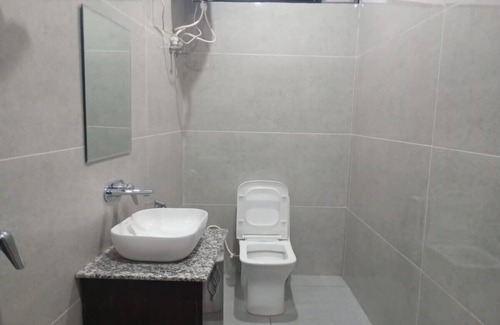 Kirtinagar Hotel | Hotel Moon Rise