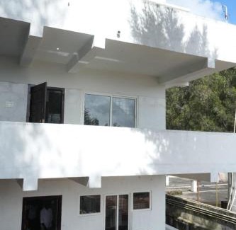 Kodaikanal Hotel | Hotel Mountain Breeze