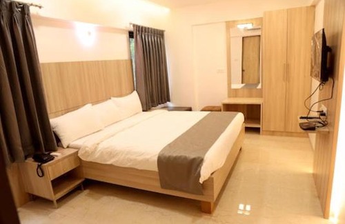 Kondhwa Hotel | Hotel Mudra, Kondhwa