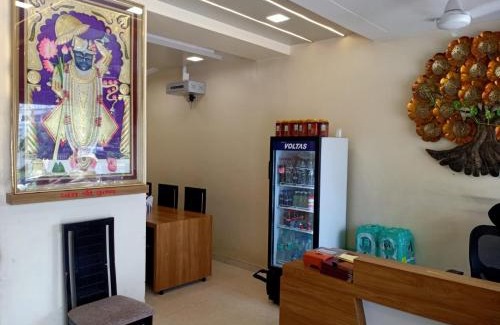 Nathdwara Hotel | Hotel Mukund and Restaurant