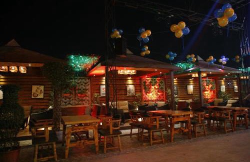 Vasundhara Hotel | Hotel Mukut Regency