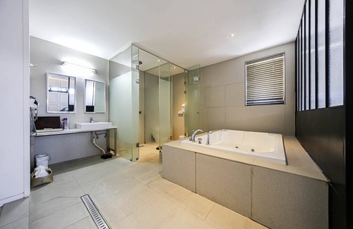 Chuncheon Hotel | Hotel Myeongjak