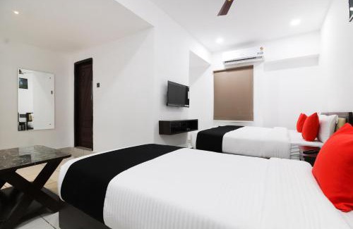 Hyderabad Hotel | Hotel Mythri - Tirumalagiri ,ECIL,Sainikpuri