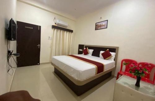 Varanasi Hotel | Hotel Nath Palace Chunar Road Varanasi - Luxury Room - Excellent Service Recommended