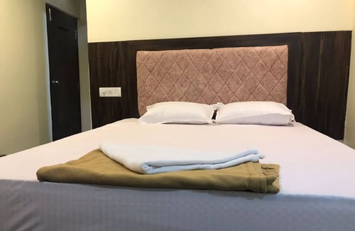 Taloja Hotel | Hotel Navnath inn - Taloja MIDC