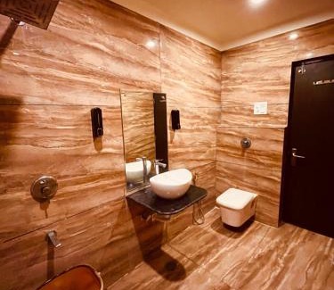 Haridwar Hotel | Hotel NDBL, A Four Star Luxury Hotel & Resort, Near Har ke Pauri Road, Haridwar