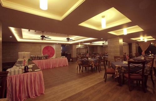 Cox's Bazar Hotel | Hotel ∙ Neeshorgo Hotel And Resort Ltd