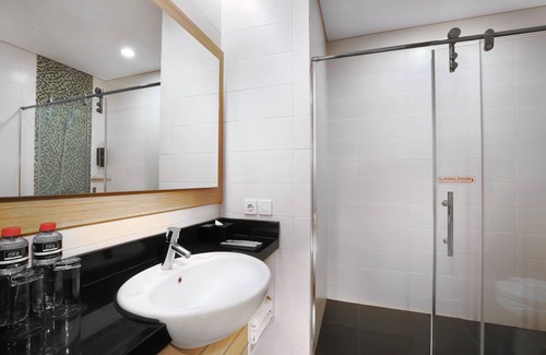 Gubeng Hotel | Hotel Neo Gubeng - Surabaya by ASTON