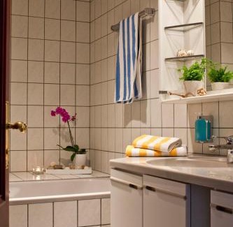 Oos Hotel | Hotel Neuer Karlshof