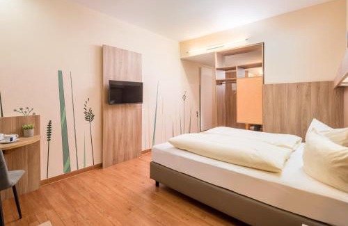 Lichtenegg Hotel | Hotel Neumarkt