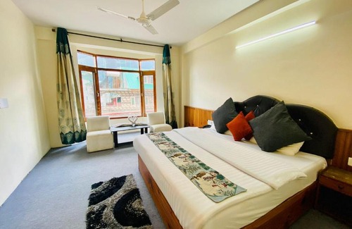 Manali Hotel | Hotel New Hamta