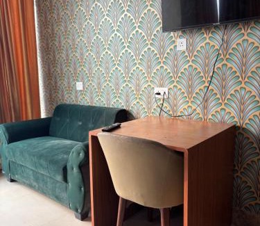 Patna Hotel | Hotel New India