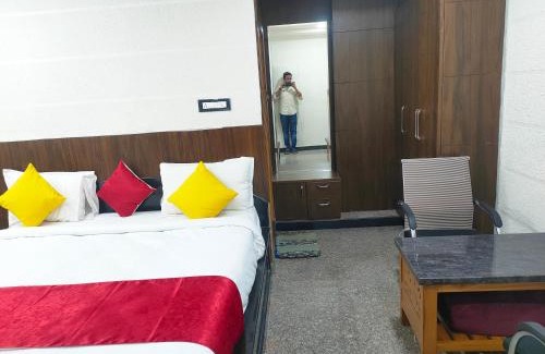LB Nagar Hotel | Hotel New Maruthi Inn, LB Nagar