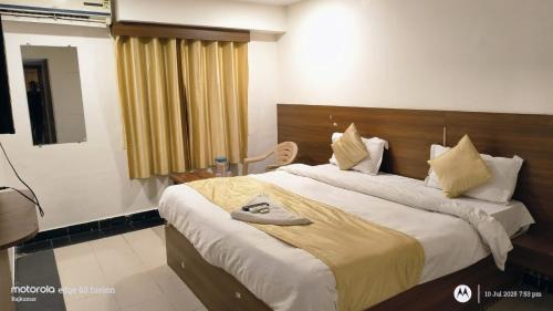 Kachiguda Hotel | Hotel New Sai Krupa