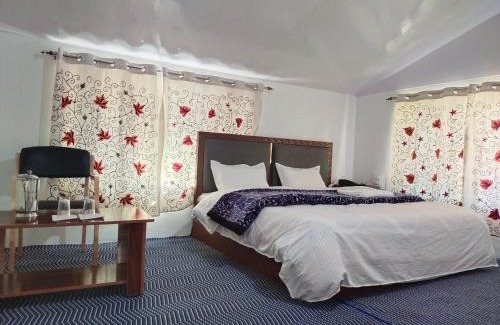 Pahalgam Hotel | Hotel New Sangam