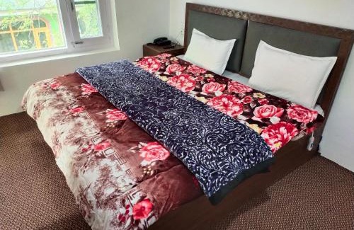 Laripora Hotel | Hotel New Sangam Pahalgam