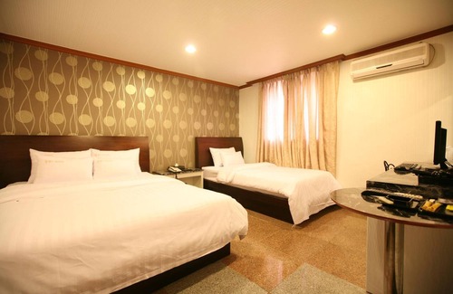 Namyeong-dong Hotel | Hotel New World