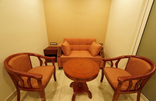 Kuppaayil Hotel | Hotel Newline Orchid