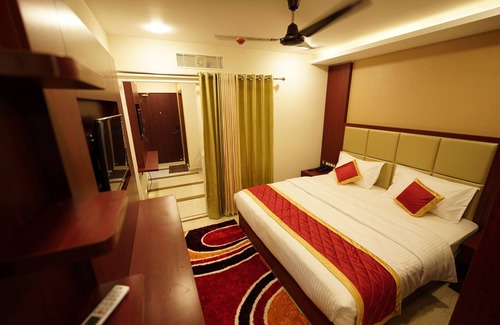 Kuppaayil Hotel | Hotel Newline Orchid