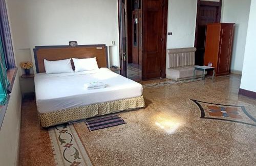 Lawang Hotel | Hotel Niagara