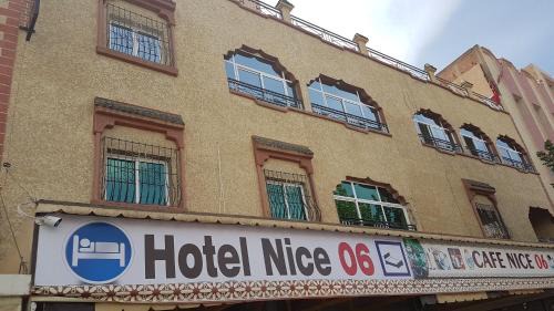 Midelt Hotel | Hotel Nice 06