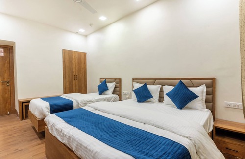Ahmedabad City Centre Hotel | Hotel Noble Inn