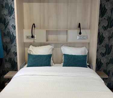 Vernon Hotel | Hotel Normandy