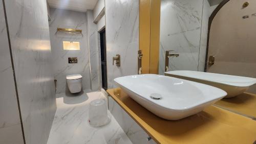 Rajkot Hotel | Hotel Nova Bling
