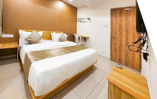 Rajkot Hotel | Hotel Nova Shine