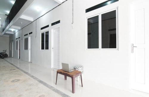 Karanganyar Hotel | Hotel O 45 Guest House