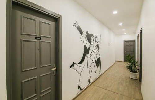 Pashim Vihar Hotel | Hotel O 7 star
