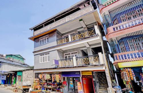 Darjeeling Hotel | Hotel O Adarash Hotel