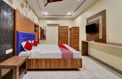 Guntur Hotel | Hotel O Aditya Grand Inn