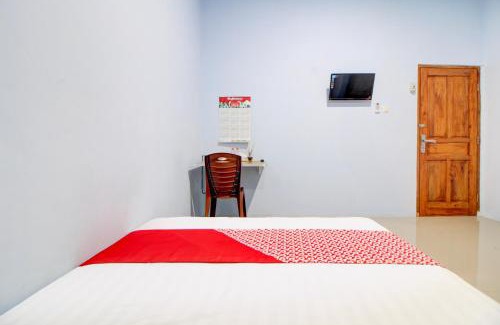 Purwokerto Hotel | Hotel O Alun-Alun Purwokerto Near Gor Satria Purwokerto Formerly Guest House Blessing