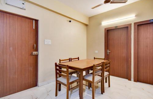 New Town Hotel | Hotel O AMAR RAJ