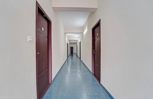 Kochi Hotel | Hotel O Ambalamedu