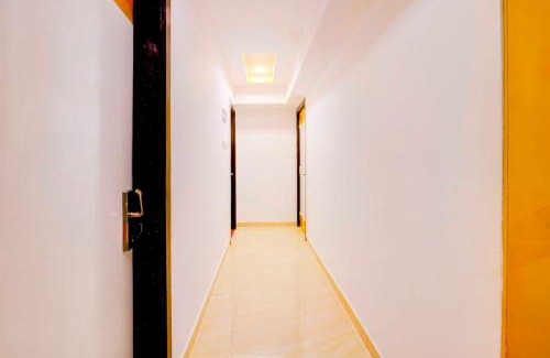 Andheri West Hotel | Hotel O Andheri West Near KokilaBen Hospital