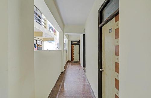 Sector 63 Hotel | Hotel O Awana Residency