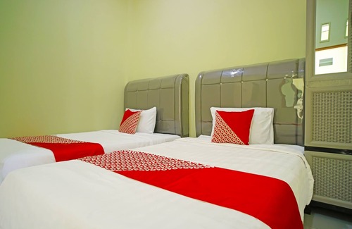 Balige Hotel | Hotel O Balige City Near Tugu Juara Monang