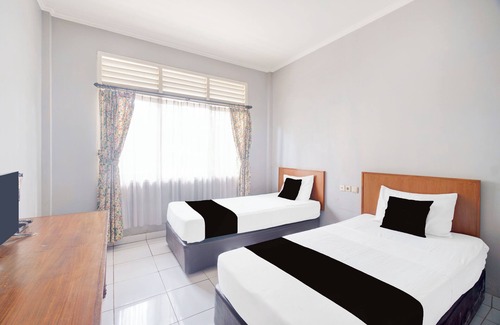 Cisarua Hotel | Hotel O Bogor near Taman Safari formerly Hotel Rudian 1